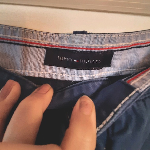 Tommy Hilfiger shorts in dark blue - Picture 3 of 4